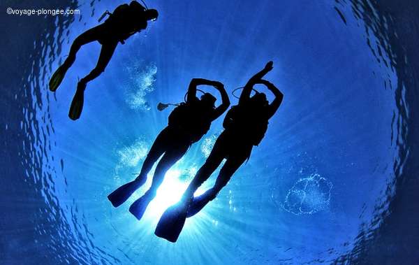 Baptême plongée sous marine avec voyage-plongee.com Baptême plongée sous marine avec voyage-plongee.com